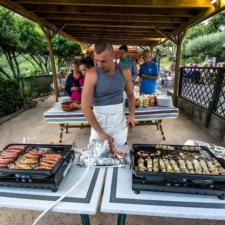 Clapas - Village De *